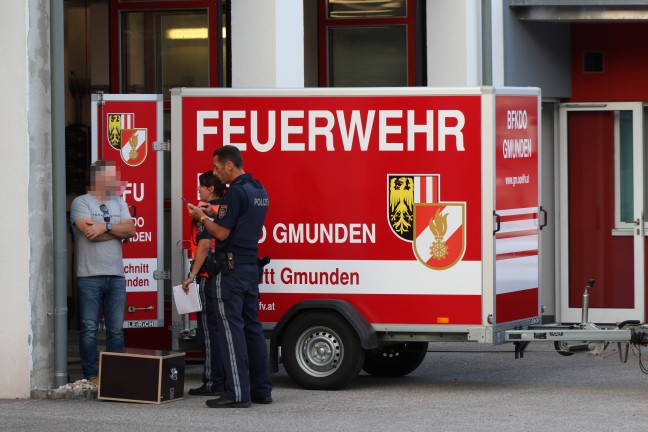 Sechs Feuerwehren bei groangelegter Suchaktion nach abgngiger Person in Altmnster im Einsatz