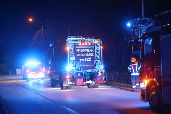 Brandrtlichkeit vom Vortag: Einsatzkrfte zu nchtlichem Brandverdacht nach Marchtrenk alarmiert