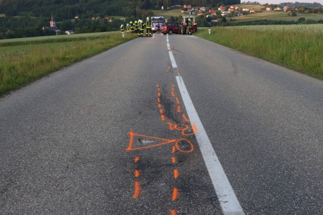 Schwerer Crash zwischen zwei Autos in Ottnang am Hausruck