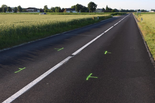 E-Biker (83) bei Kreuzungskollision mit PKW in Desselbrunn tdlich verletzt