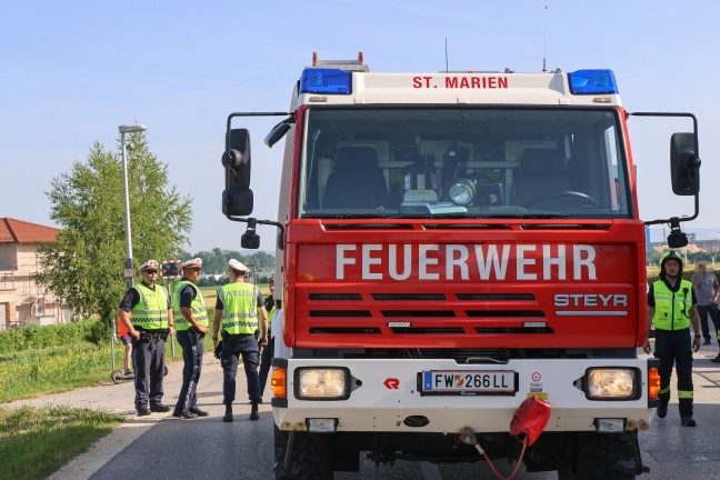Pritschenwagen umgestrzt: Lenker blieb bei Unfall in St. Marien unverletzt