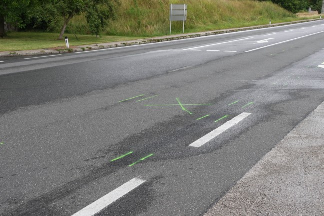 Radfahrer (82) starb bei Kollision mit LKW auf Pyhrnpass Strae in Micheldorf in Obersterreich