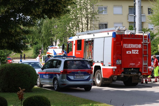 Tdlicher Sturz: Pensionist (86) in Krenglbach scheinbar mit Rollator in Bachbett gestrzt