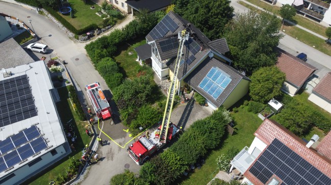 Sechs Feuerwehren bei Brand im Dachbereich eines Wohnhauses in Kematen an der Krems im Einsatz