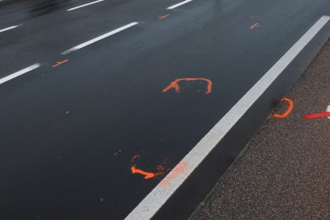Tdlicher Verkehrsunfall: Fugnger (92) auf Salzkammergutstrae in Altmnster von PKW erfasst