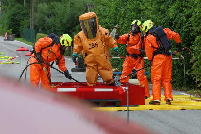 Chlorgasaustritt: Groeinsatz der Feuerwehr bei Freibad in St. Martin im Innkreis