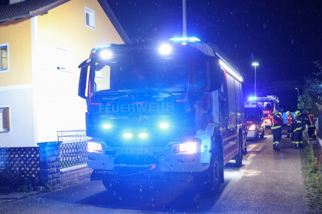 CO-Alarm: Ausgasende Holzpellets sorgten fr Einsatz der Feuerwehr in einem Wohnhaus in Gunskirchen