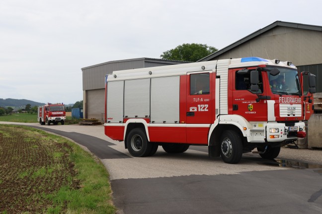 Sechs Feuerwehren bei Gasflaschenbrand in einer Werksttte in Pettenbach im Einsatz