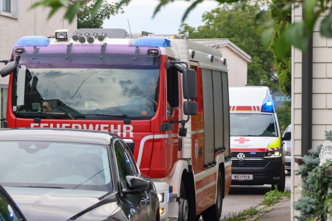 Brand in einem Nebengebude eines Wohnhauses in Wels-Pernau noch rechtzeitig entdeckt