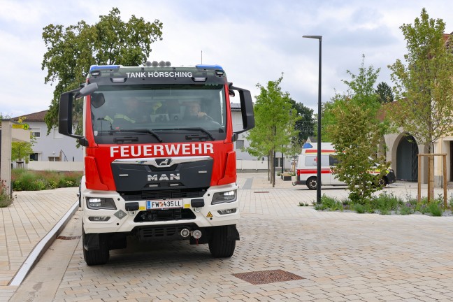 Drei Feuerwehren zu Rauchentwicklung bei einem Treppenlift in einem Gebude in Hrsching alarmiert