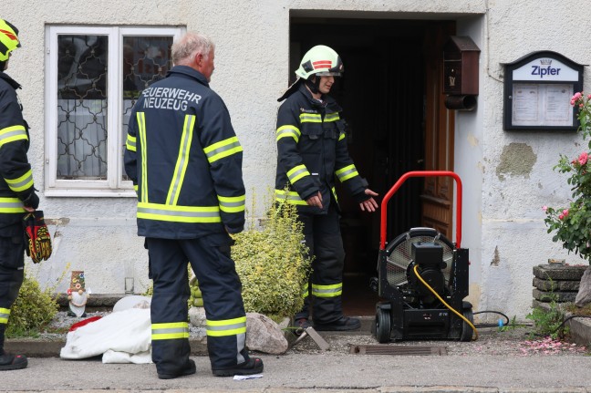 Kchenbrand: Vier Feuerwehren bei Brand in einem Gasthaus in Sierning im Einsatz
