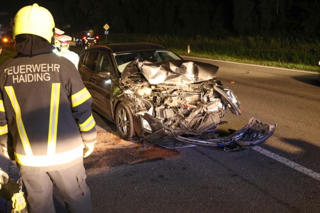Heftiger Auffahrunfall auf Innviertler Strae bei Krenglbach endet glimpflich