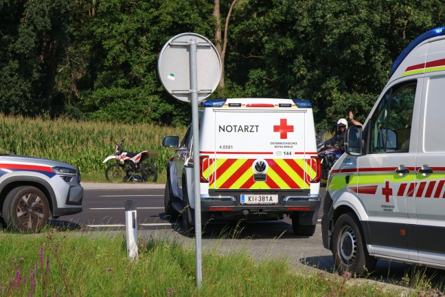 Kollision zwischen PKW und Moped auf Pyhrnpass Strae in Schlierbach