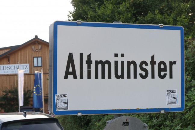70 Hotelgste evakuiert: Rauchentwicklung durch Defekt an Heizungsanlage eines Hotels in Altmnster
