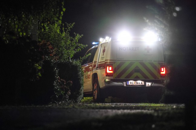 Traktor abgestrzt: Lenker schleppte sich nach schwerem Traktorunfall in Pichl bei Wels zu Bauernhof