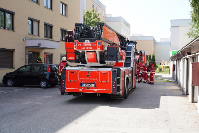 Angebranntes Kochgut: Drei Feuerwehren bei gemeldetem Brand in Leonding im Einsatz