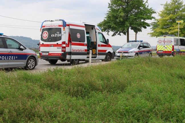 Zimmerbrand in einem Wohn- und Brogebude in Alkoven erfordert Einsatz zweier Feuerwehren