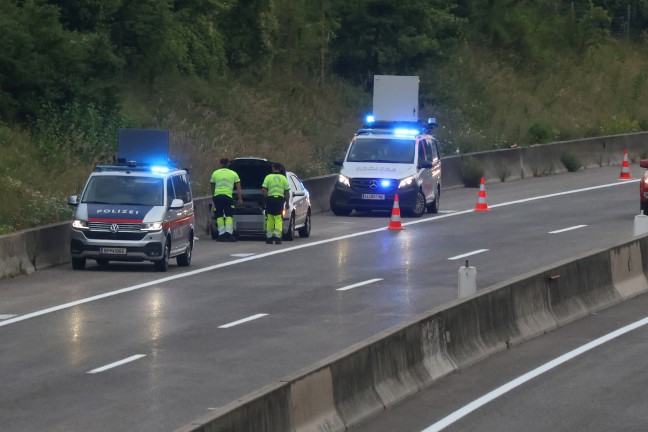 Vermeintlicher PKW-Brand auf Innkreisautobahn bei Steinhaus stellte sich als Panne heraus