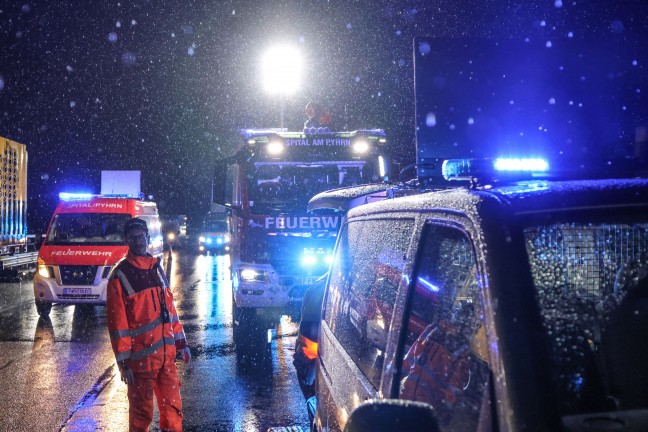 Sportwagen involviert: Schwerer Crash auf Pyhrnautobahn bei Spital am Pyhrn