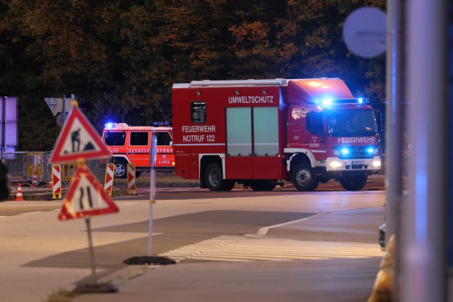 Linz: Feuerwehreinsatz, Stromausfall und Straensperre nach Schaden an einer Mittelspannungsleitung