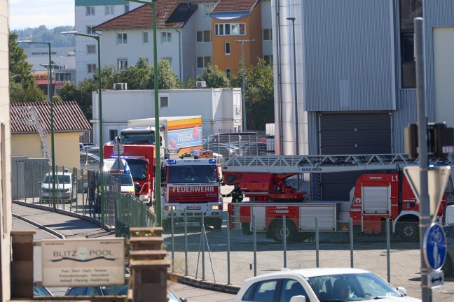 Brandeinsatz bei einem Unternehmen in Wels-Vogelweide