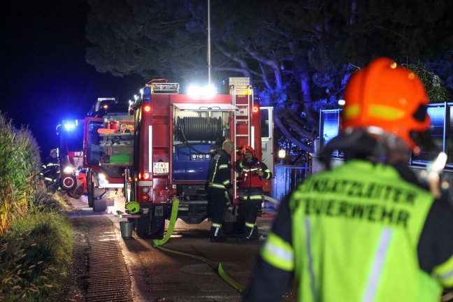 Ausgedehnter Vollbrand im Dachgescho eines Wohnhauses in Thalheim bei Wels