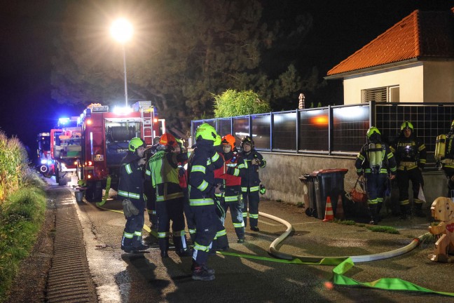 Ausgedehnter Vollbrand im Dachgescho eines Wohnhauses in Thalheim bei Wels
