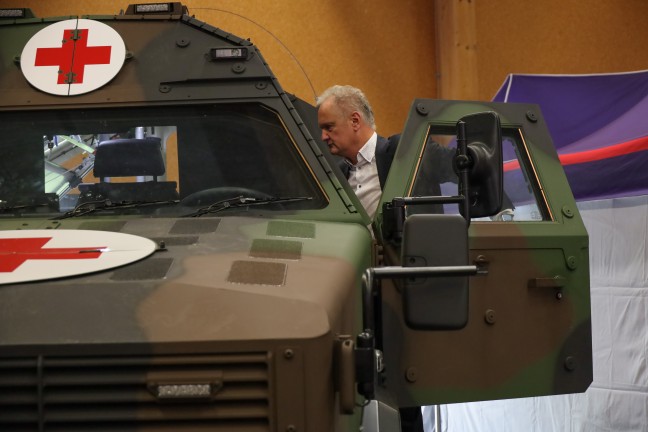 "retter Messe 2025": Claudia Plakolm (VP) erffnete in Wels die Leitmesse fr Einsatzorganisationen