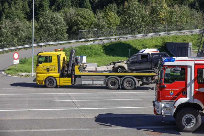 Brand im Bosrucktunnel: Grerer Einsatz der Feuerwehren auf Pyhrnautobahn bei Spital am Pyhrn