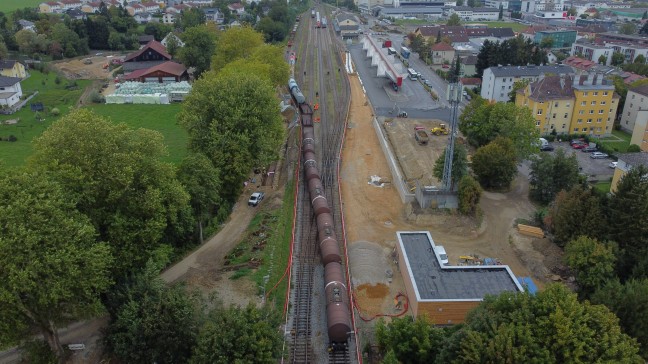 Gterzugwaggon entgleist: Innkreis- und Hausruckbahn nach Unfall bei Ried im Innkreis unterbrochen