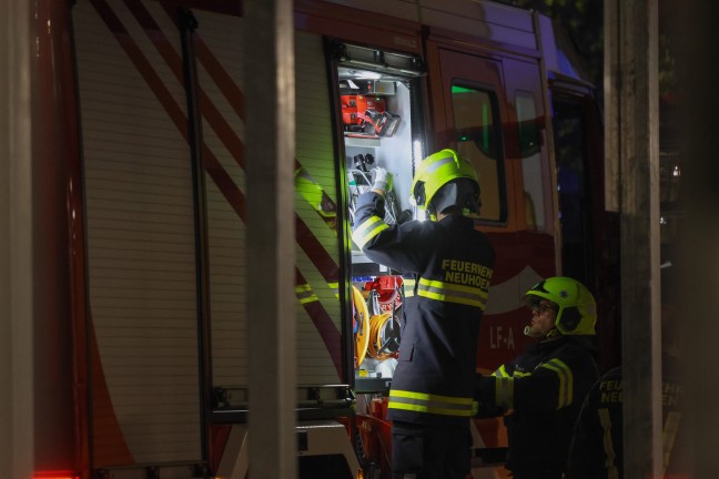 Schwer verletzt: Frau im Bahnhofsbereich in Neuhofen an der Krems von S-Bahn-Garnitur berrollt