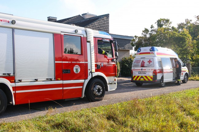 Personenrettung: ltere Person in Wels-Vogelweide in einem Klappbett eingeklemmt