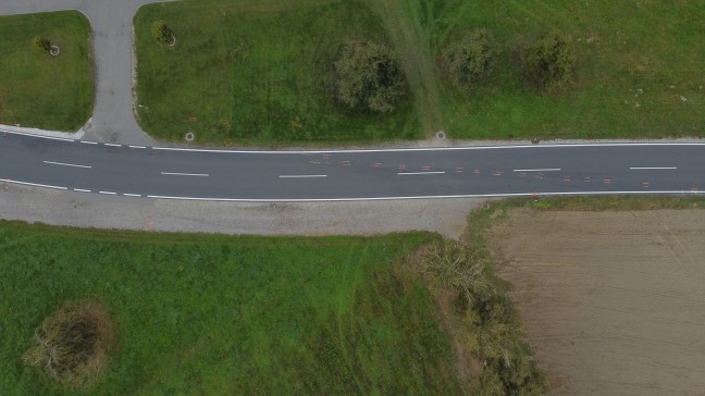 Tdlicher Crash: Mopedlenkerin (15) stirbt bei Frontalkollision mit PKW in Waizenkirchen