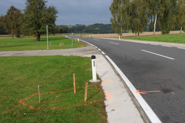 Tdlicher Crash: Mopedlenkerin (15) stirbt bei Frontalkollision mit PKW in Waizenkirchen