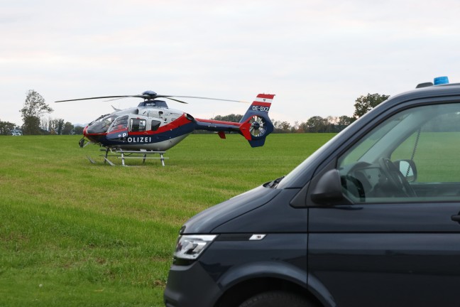 Cobraeinsatz: Polizeigroaufgebot bei Bauernhof in Vorchdorf im Einsatz