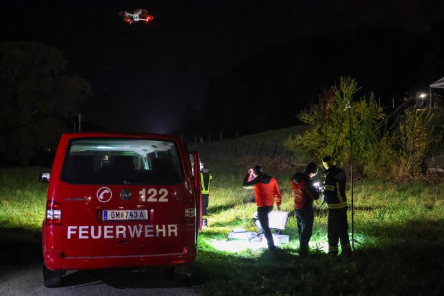 Traunkirchen: Drohnen der Feuerwehr bei groer Suchaktion nach abgngiger Frau im Einsatz