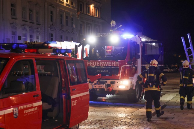 Glimmbrand in einem Restaurant in Wels-Innenstadt sorgte fr grere Rauchentwicklung