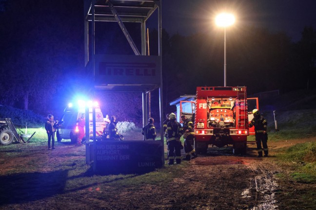 Taufkirchen an der Trattnach: Personenrettung durch Feuerwehr nach schwerem Motocross-Sturz