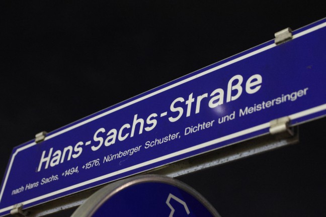 Wels: Alkolenker mit 2,38 Promille und ohne Fhrerschein fuhr nach Auffahrunfall einfach nach Hause