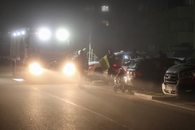 Personenrettung: Kleinkind in Wels-Vogelweide versehentlich in Auto eingeschlossen