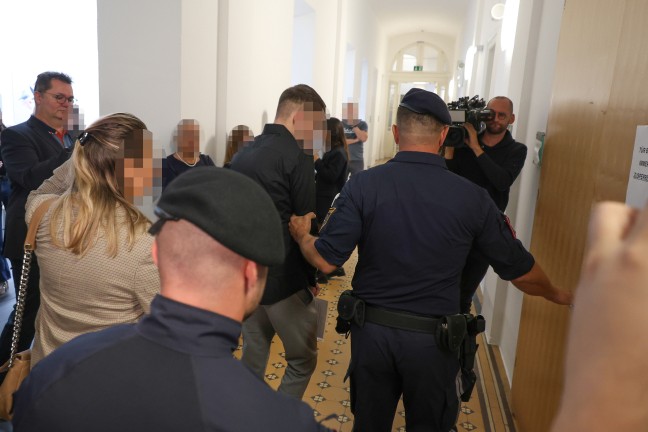 Kein Mordversuch: Lenker nach Amokfahrt samt schwerem Unfall zu zweieinhalb Jahren Haft verurteilt