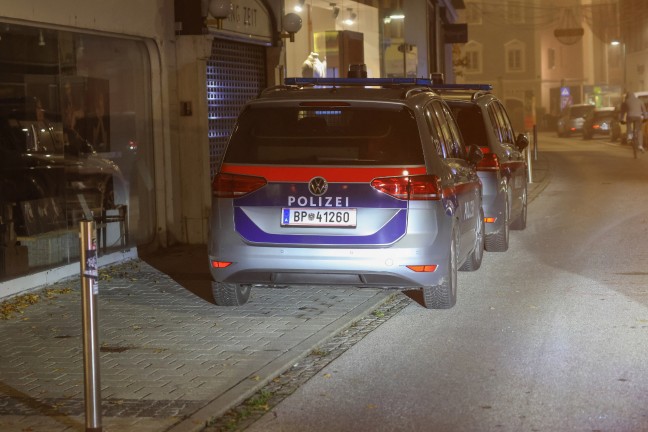 Einbruch geklrt: Mit Mietauto wegen Geldnot bei Goldschmied eingebrochen