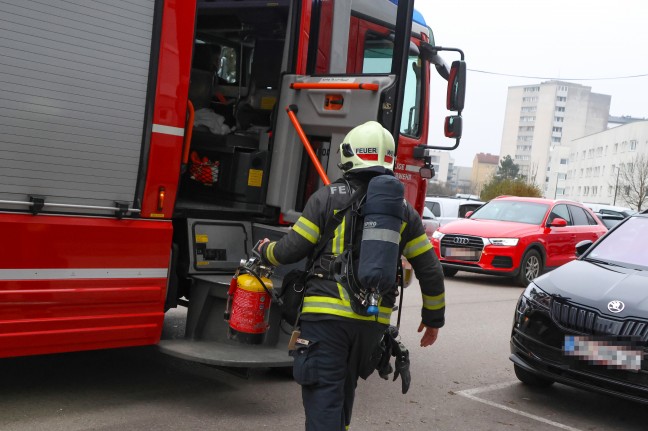 Eingelegtes Kraut: Erneuter Einsatz wegen Gasgeruchs in einem Hochhaus in Wels-Neustadt