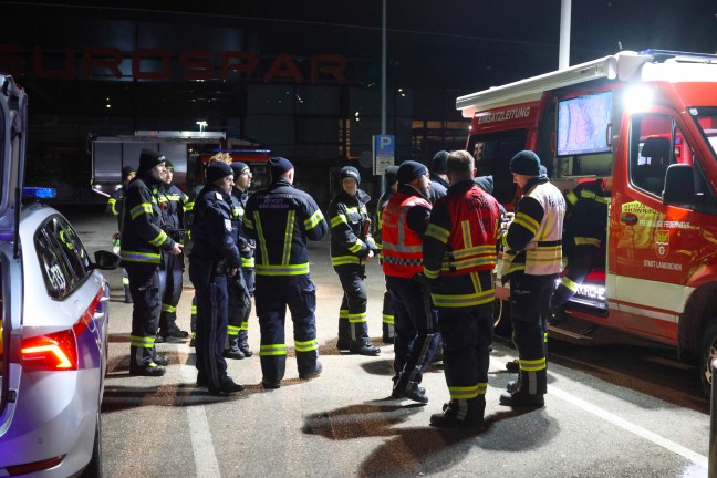Erfolgreiche Suchaktion: F�nf Feuerwehren bei Suche nach abg�ngiger Person in Gmunden im Einsatz