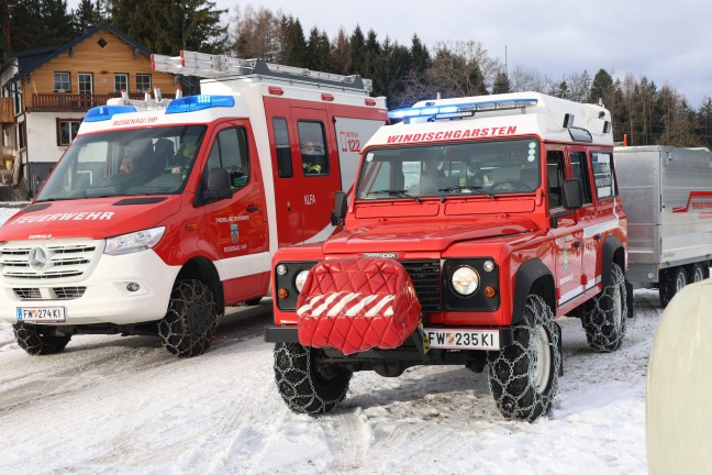 Wurbauerkogel: F�nf Feuerwehren bei Brand eines Ger�teschuppens in Rosenau am Hengstpa� im Einsatz