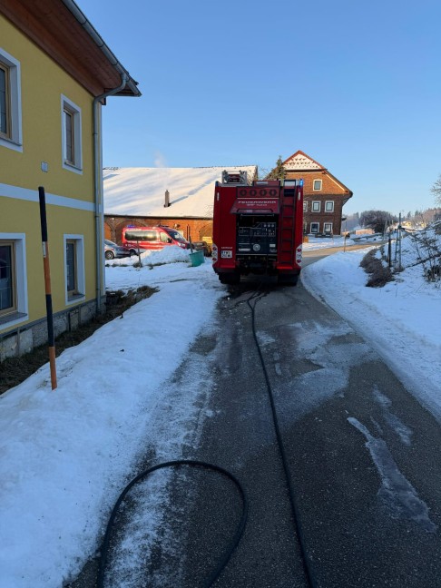 Zwei Feuerwehren bei Heizraumbrand in Offenhausen im Einsatz