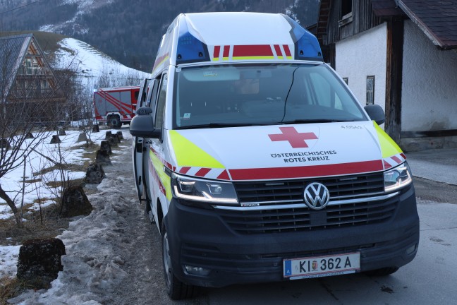 Spital am Pyhrn: Gr��eren K�chenbrand mit L�schdecke noch rechtzeitig verhindert