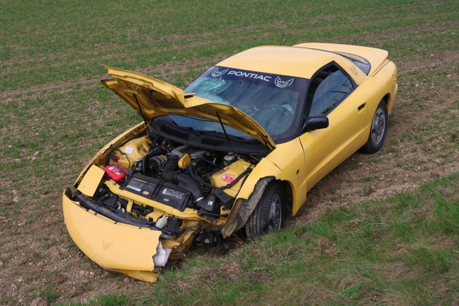 Verkehrsunfall bei Wei�kirchen an der Traun fordert eine leichtverletzte Person