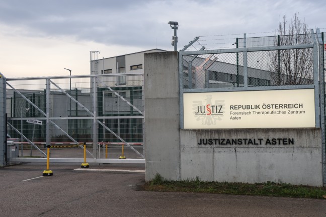 Fahndungsma�nahmen: H�ftling bei begleitetem Ausgang aus Justizanstalt in Asten gefl�chtet