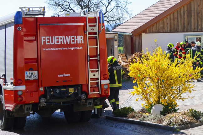 Brand in einem Wohngeb�ude in St. Agatha sorgte f�r Einsatz zweier Feuerwehren
